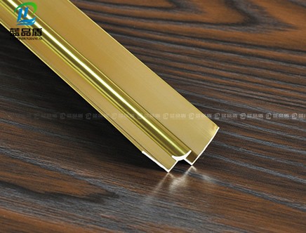 藍品盾鋁合金陰角條（金黃色）
